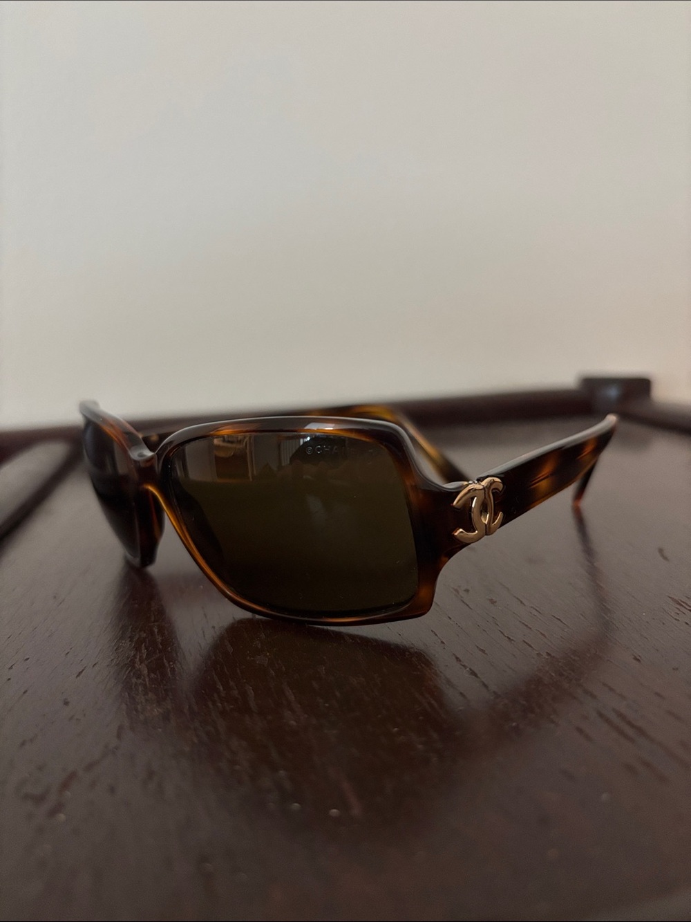 CHANEL Vintage Y2K Tortoise Square Sunglasses with Gold CC Accents - Brown Lense